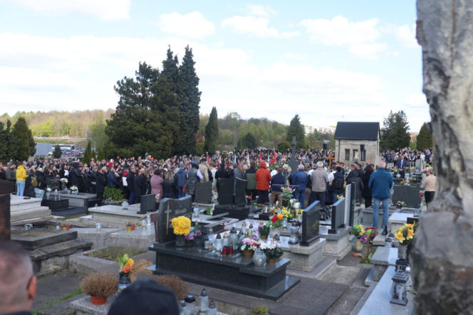 Poseł Łukasz Litewka spoczął w honorowym miejscu