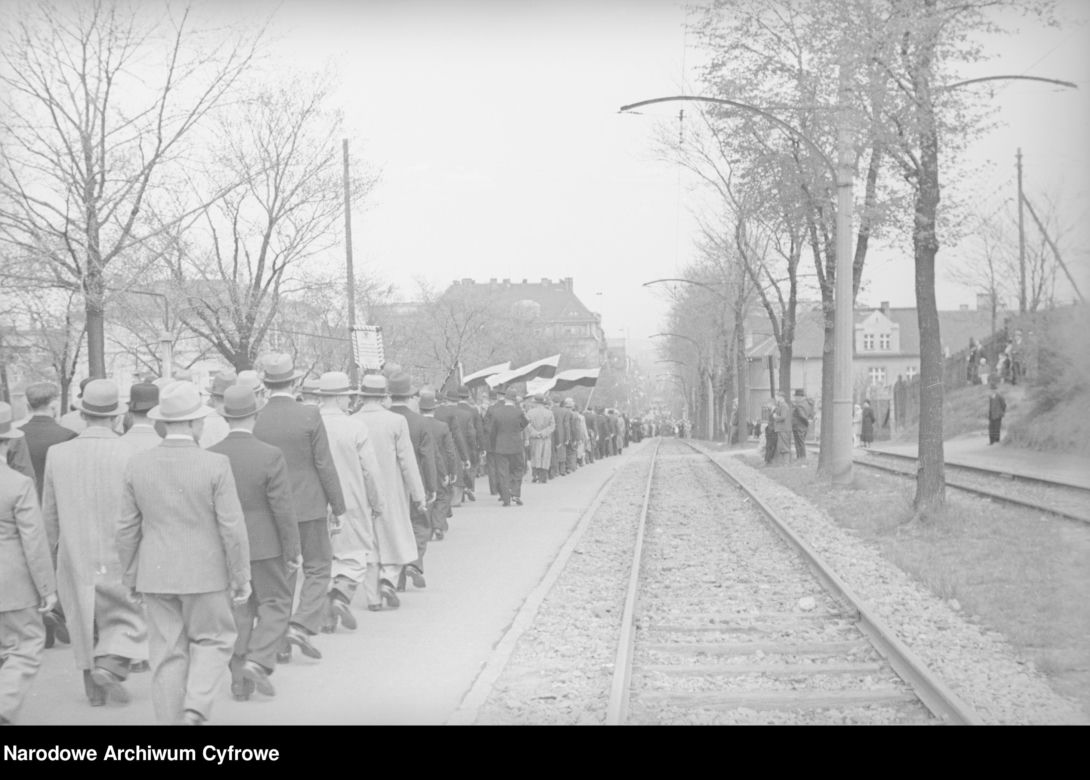 100 archiwalnych zdjęć Katowic, które trzeba zobaczyć. Sentymentalna podróż w czasie