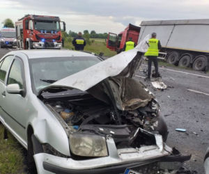 Rusiec: Śmiertelny wypadek na DK74. Koszmar na trasie Wieluń-Bełchatów