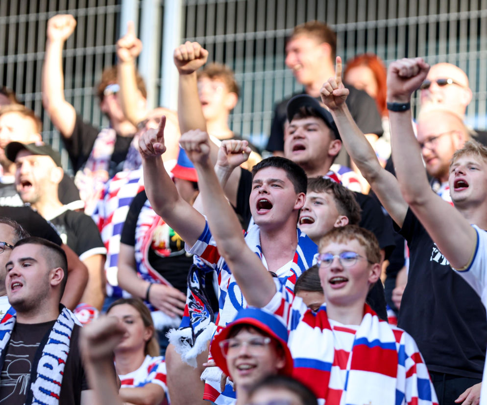 Górnik Zabrze pożegnał się z Ligą Mistrzów. Poszukaj się na zdjęciach kibiców meczu z Fenerbahce