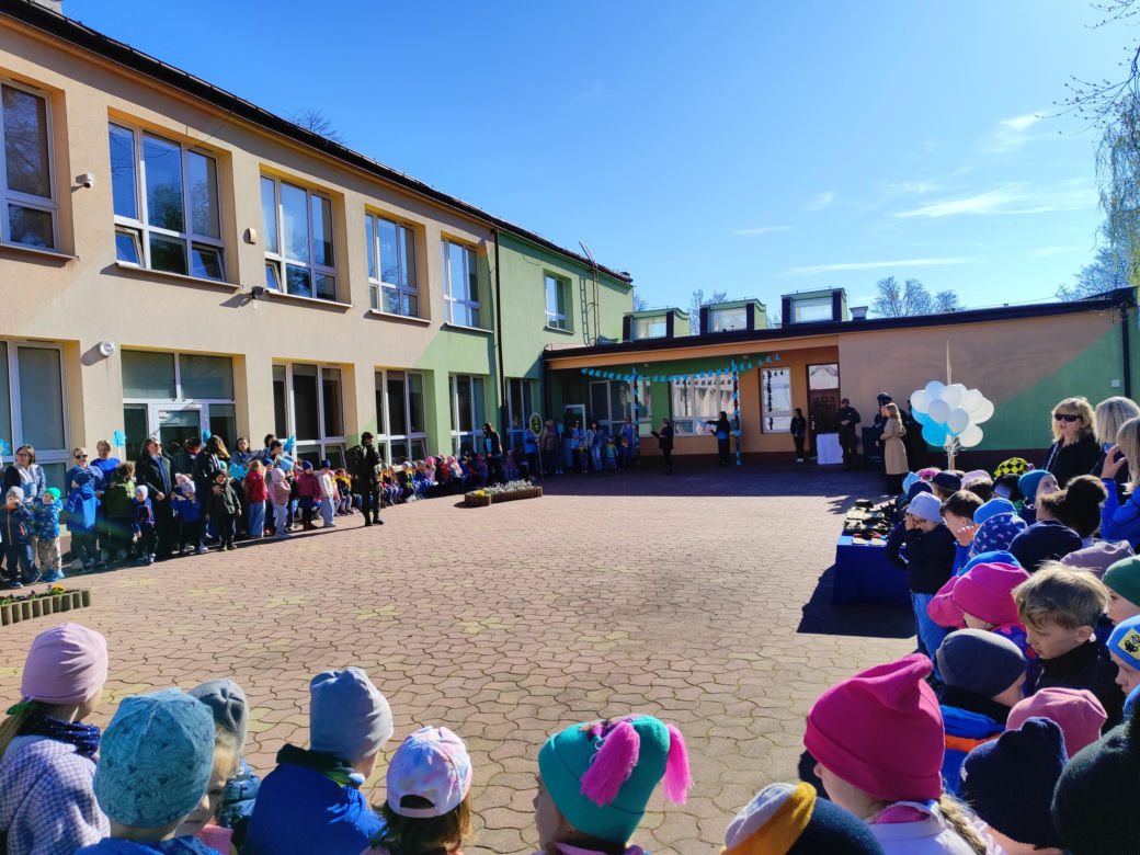 Na terenie Publicznego Przedszkola nr 3 odbył się bieg "Rozwiń skrzydła"