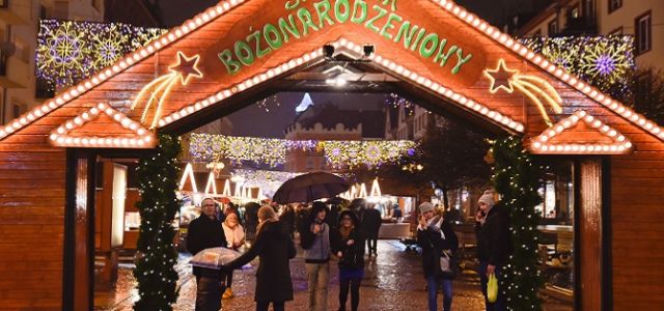 Jarmark bożonarodzeniowy 2017 - Wrocław, Warszawa, Kraków, Gdańsk. Kiedy i gdzie? 