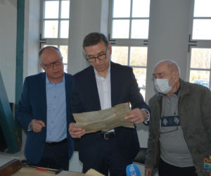 W Olsztynie znaleziono KAPSUŁĘ CZASU. Co skrywała w środku? [ZDJĘCIA]