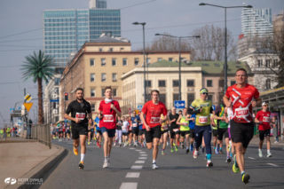 Warszawa biegnie po rekord! Już 22 marca miasto zamieni się w gigantyczny festiwal sportu, muzyki i zabawy