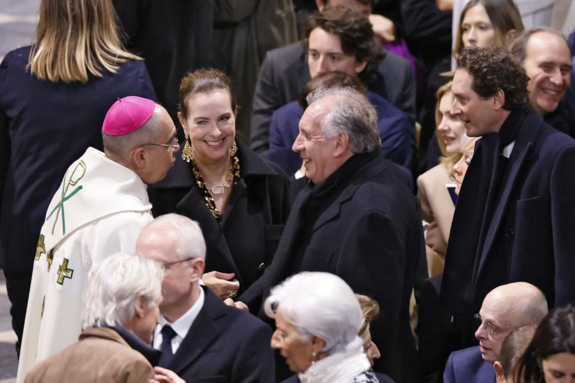 Paryż. Uroczyste otwarcie katedry Notre Dame