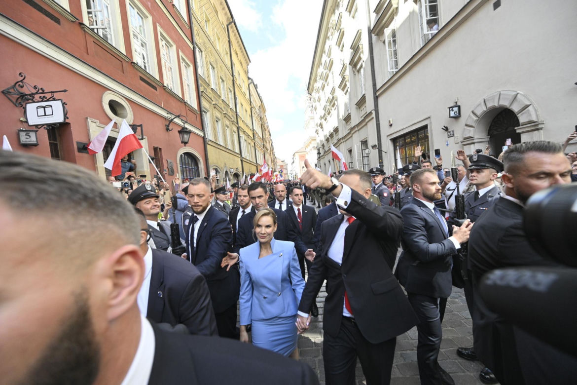 Karol Nawrocki przejmuje symboliczne zwierzchnictwo nad Orderem Orła Białego i Orderem Odrodzenia Polski