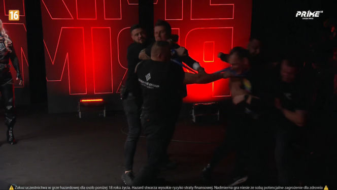 Piotr Korczarowski zaatakowany