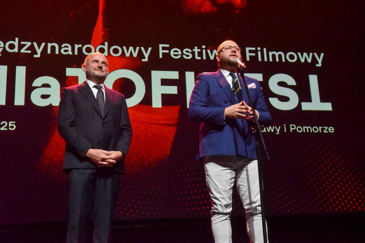 Gala Otwarcia 23. MFF BellaTOFIFEST. Legendy kina przyjechały do Torunia. Zdjęcia z imprezy