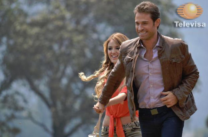 Prawdziwe uczucie (Amores verdaderos). Nikki (Eiza Gonzalez), Francisco Guzman (Sebastian Rulli)
