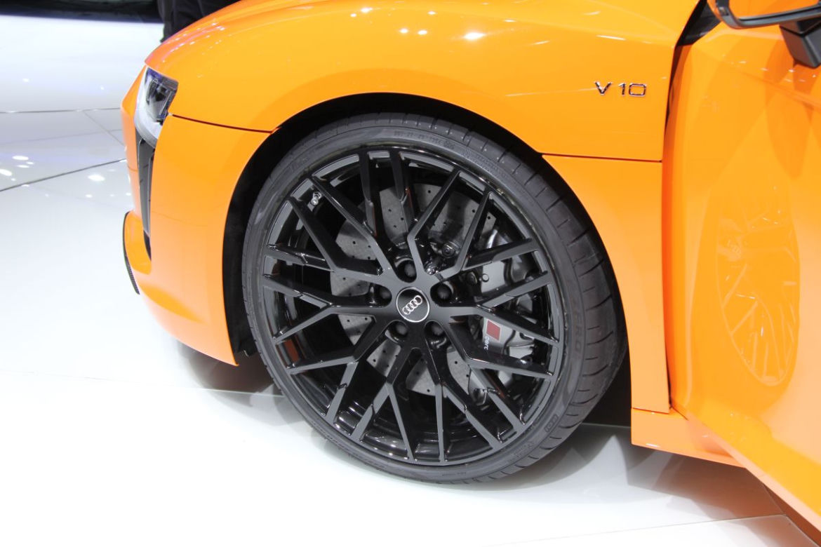 Audi R8