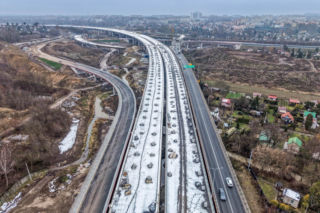 Nie będzie wielkiego otwarcia nowego zjazdu na S7 pod Krakowem. Drogowcy przegrali z zimą