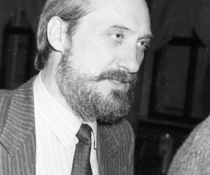 Młody Antoni Macierewicz w PRL. Tak zaczął karierę
