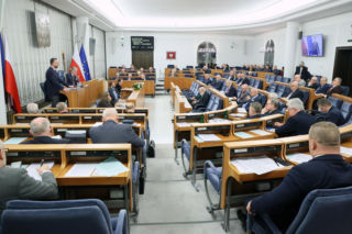 Senat zatwierdza SAFE, ale z poprawkami