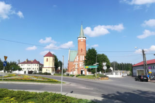 Tu od XIX wieku powstają słynne sztućce. To jedno z najciekawszych miast w Łódzkiem