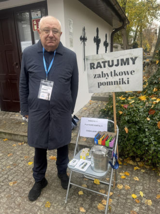 Zbierają na zabytkowe cmentarze w Lublinie! Kwesta na Lipowej
