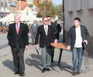 Andrzej Olechowski