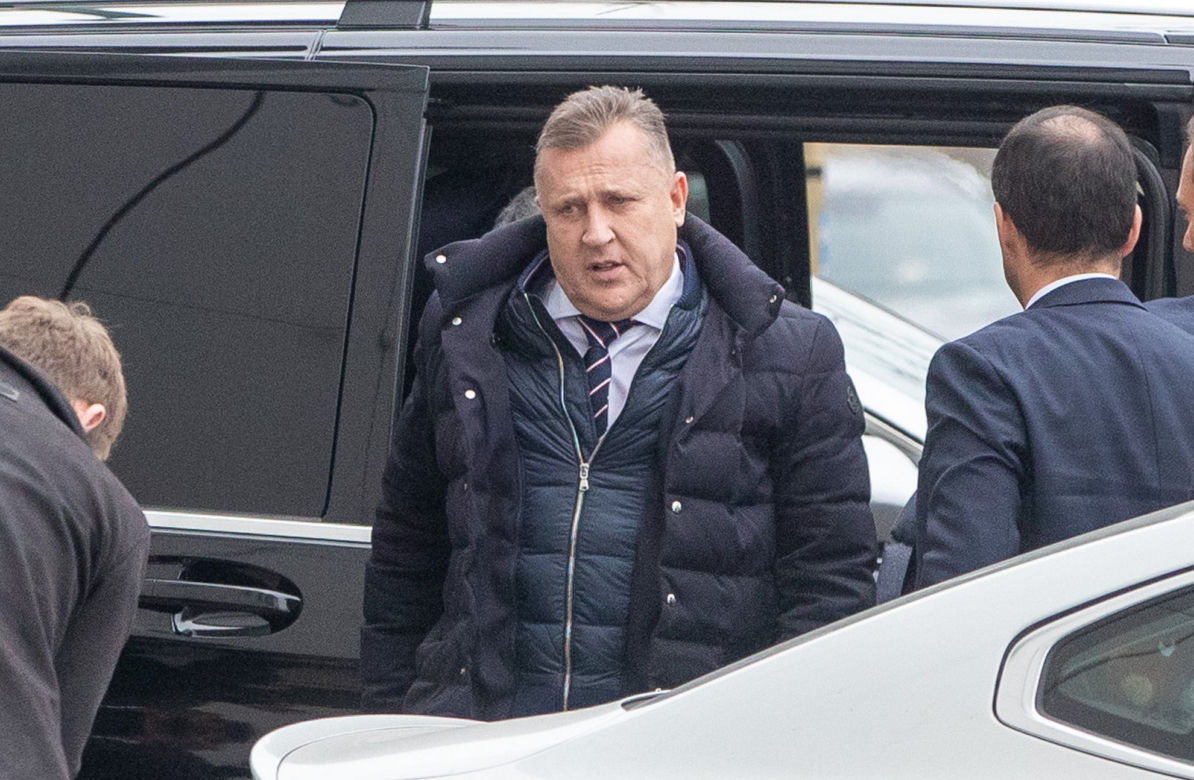 Fernando Santos przyłapany z papierosem w ręku w Warszawie