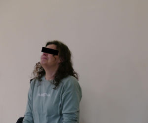 Urodziła i porzuciła dziecko obok pustostanu. Mała Wiktoria cudem przeżyła