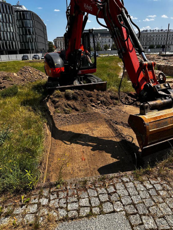 Prace archeologiczne na terenie pałacu Brühla