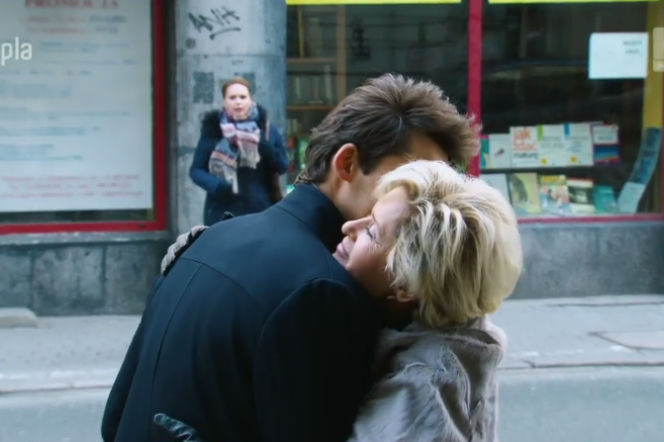 Przyjaciółki odcinek 80, Maria Strzelecka (Ewa Kasprzyk), dentysta Gabriel (Bartosz Waga)