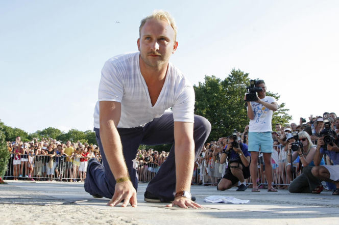 Borys Szyc kiedyś i dziś. Tak wyglądała jego droga na szczyt polskiego kina