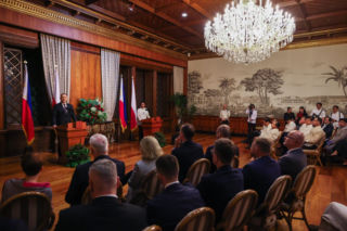 Karol Nawrocki z żoną na historycznych rozmowach na Filipinach