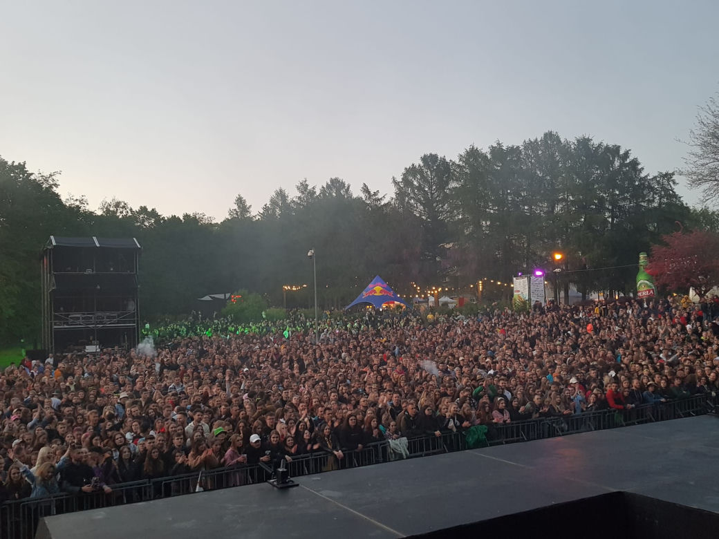 Kortowiada 2022. Tak studenci bawili się drugiego dnia juwenaliów w Olsztynie [GALERIA]