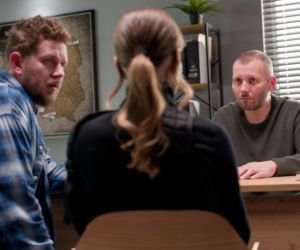 Uroczysko, odcinek 221: Za Aleksem podąża zabójca. Król zmaga się z osobistymi problemami