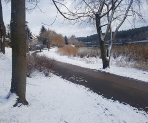 Zamiast wiosny jest zima! Śnieg zaskoczył mieszkańców Olsztyna [ZDJĘCIA]