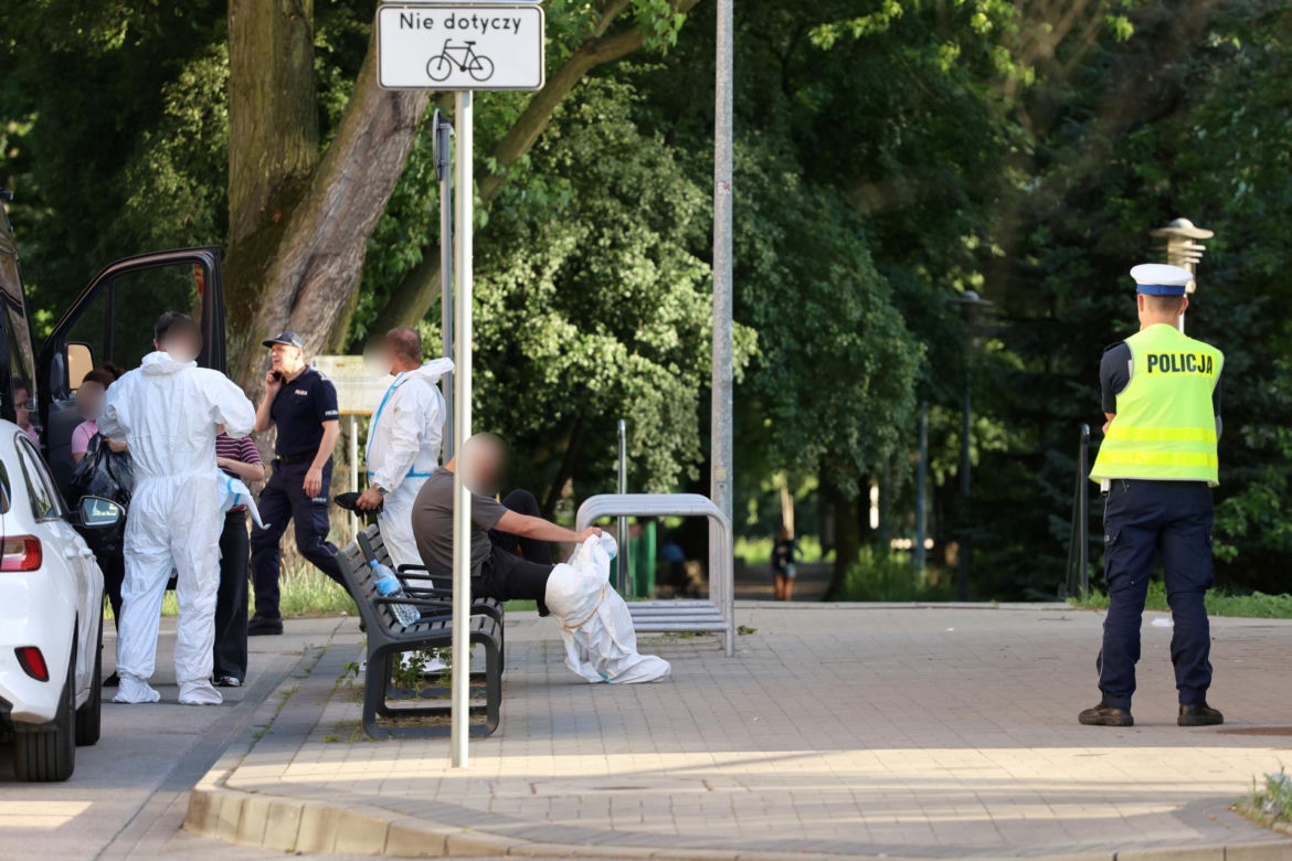 Cztery ciała w mieszkaniu! Wśród zmarłych zaledwie 8-dniowe dziecko