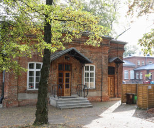 Warszawa dawniej i dziś. Szpital Ujazdowski