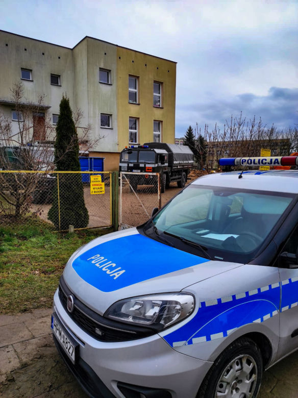 Wasilków. Niewybuch obok przedszkola przy ul. Polnej [ZDJĘCIA]