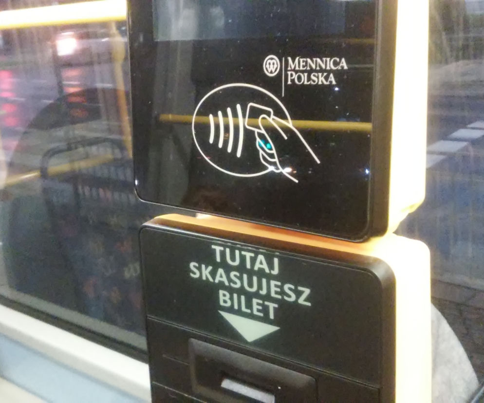 Nowe biletomaty w tramwajach, autobusach i na przystankach