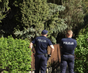 Na środku ulicy rozłożyli parawan. Nie żyje mężczyzna