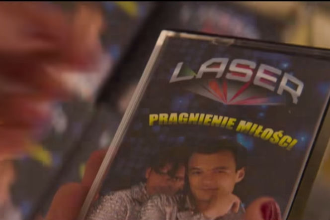 Kadr z teledysku Pragnienie miłości