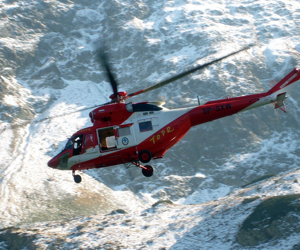 Dramat w Tatrach. 30 osób wezwało TOPR, bo... nad Morskim Okiem zapadł zmrok i nie było już koni