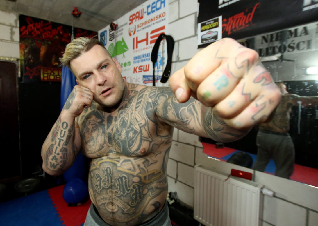 Paweł Mikołajuw, Popek_1PUBL