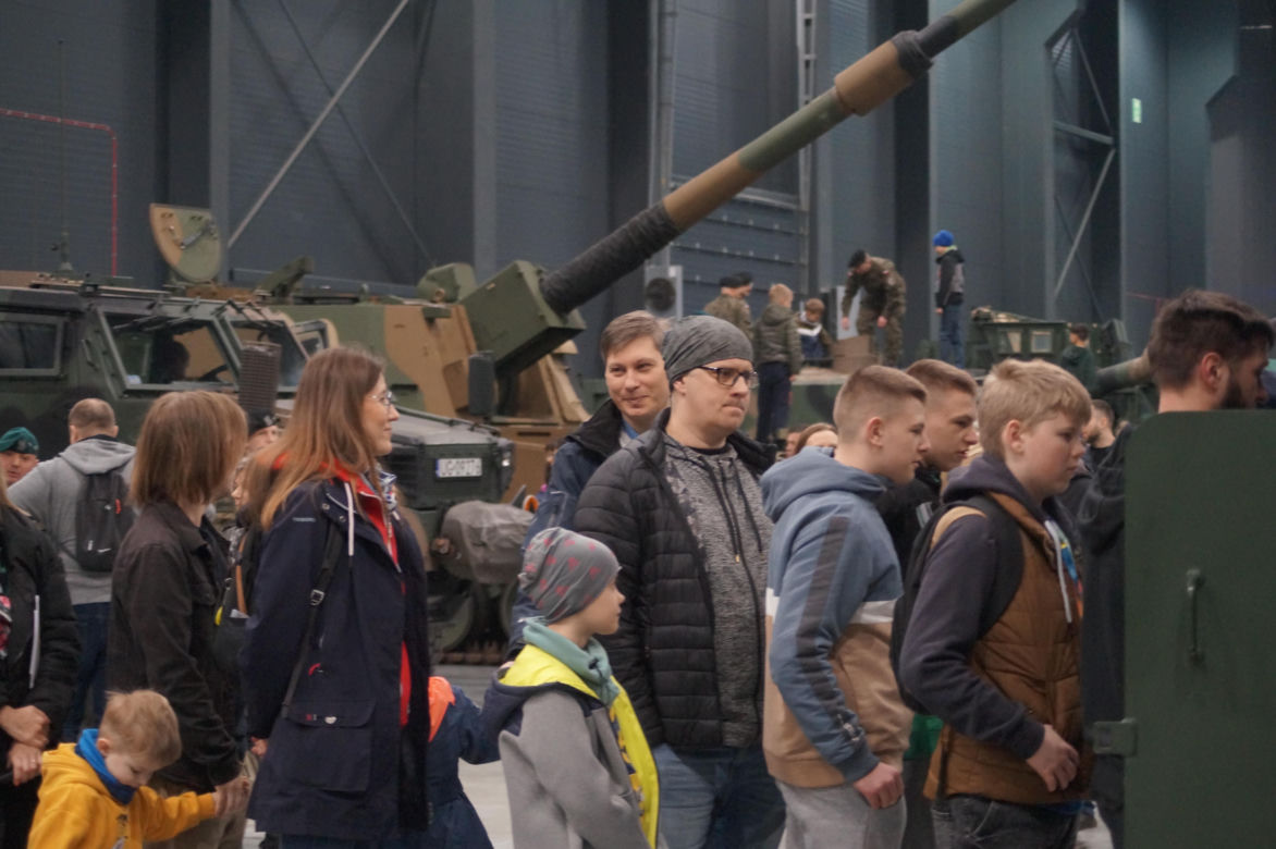 Piknik militarny NATO w Bydgoszczy. Tłumy w BCTW [ZDJĘCIA]