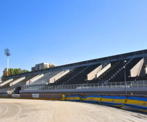 Budowa trybuny na stadionie Polonii na finiszu 