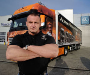 Mariusz Pudzianowski ma firmę transportową