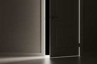 Przemoc domowa w Limanowej. Co dzieje się za zamkniętymi drzwiami?