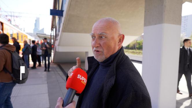 Jechałem legendarnym pociągiem. W środku jak kiedyś, aż trudno uwierzyć! Ludzie mówią wprost: „to były czasy”