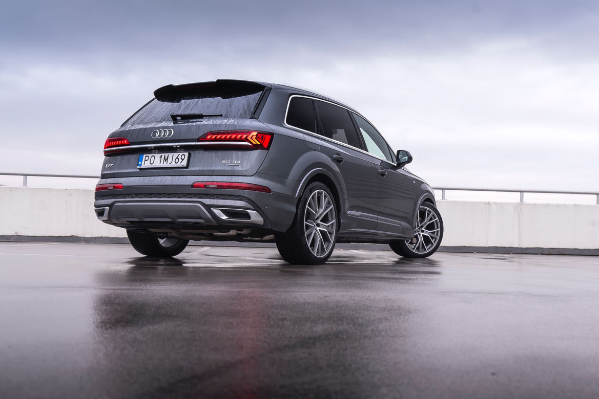 Audi Q7 50 TDI quattro tiptronic S Line