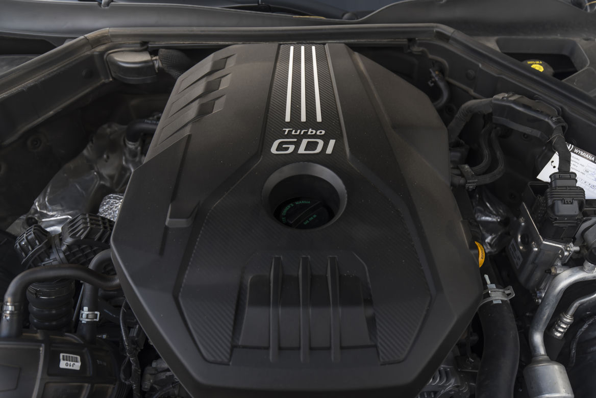 Kia Stinger 2.0 T-GDI 245 KM 8AT RWD GT Line