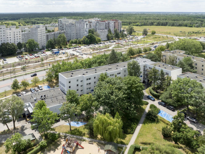 Blok grozy straszy na Ursynowie. Grozi mu zawalenie