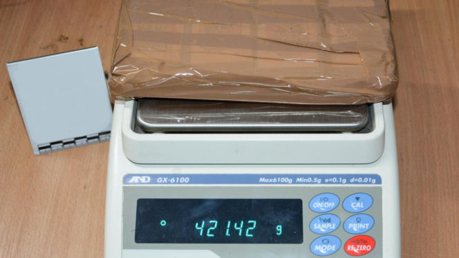 Funkcjonariusze wytypowali bus do kontroli. W środku były narkotyki warte ponad 3 mln zł