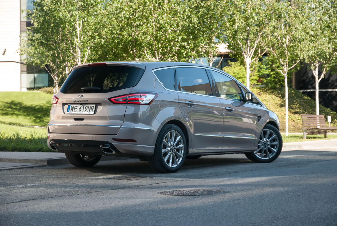 Ford S-MAX Vignale 2.0 TDCI 180 AWD Powershift