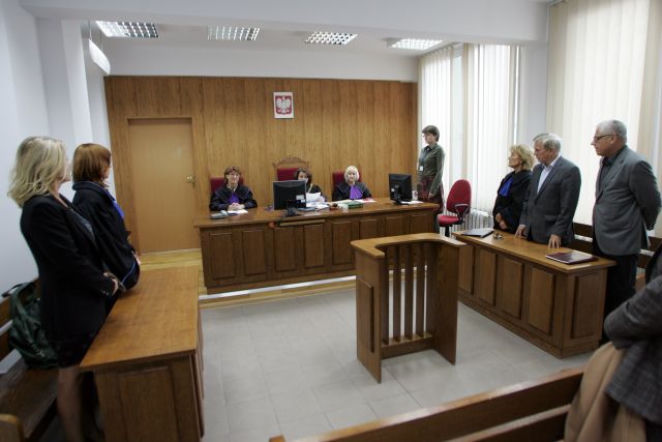 Grażyna Szapołowska PRZEGRAŁA w SĄDZIE z Janem Englertem - ZDJĘCIA