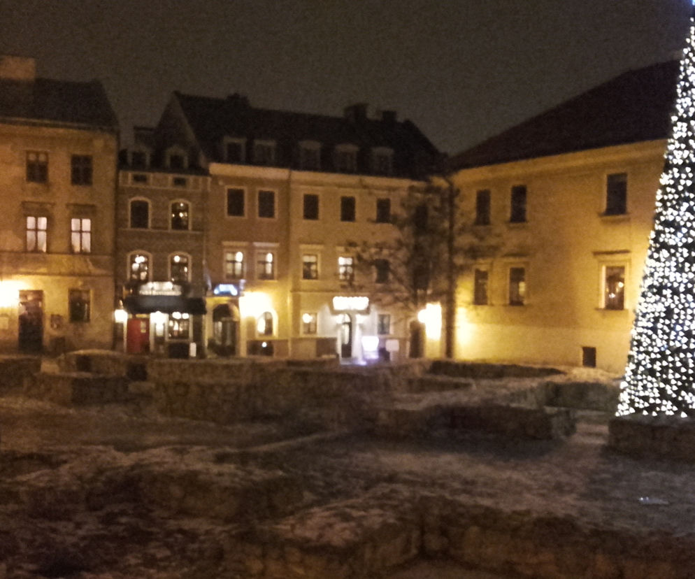 Świąteczny Plac po Farze