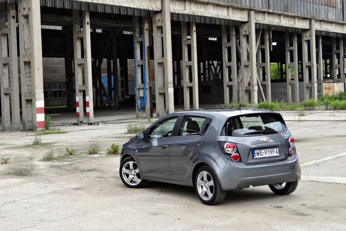Chevrolet Aveo 5d 2013